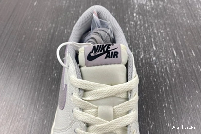 DN0790-101 1 Low Jordan Retro Bold 115 0702